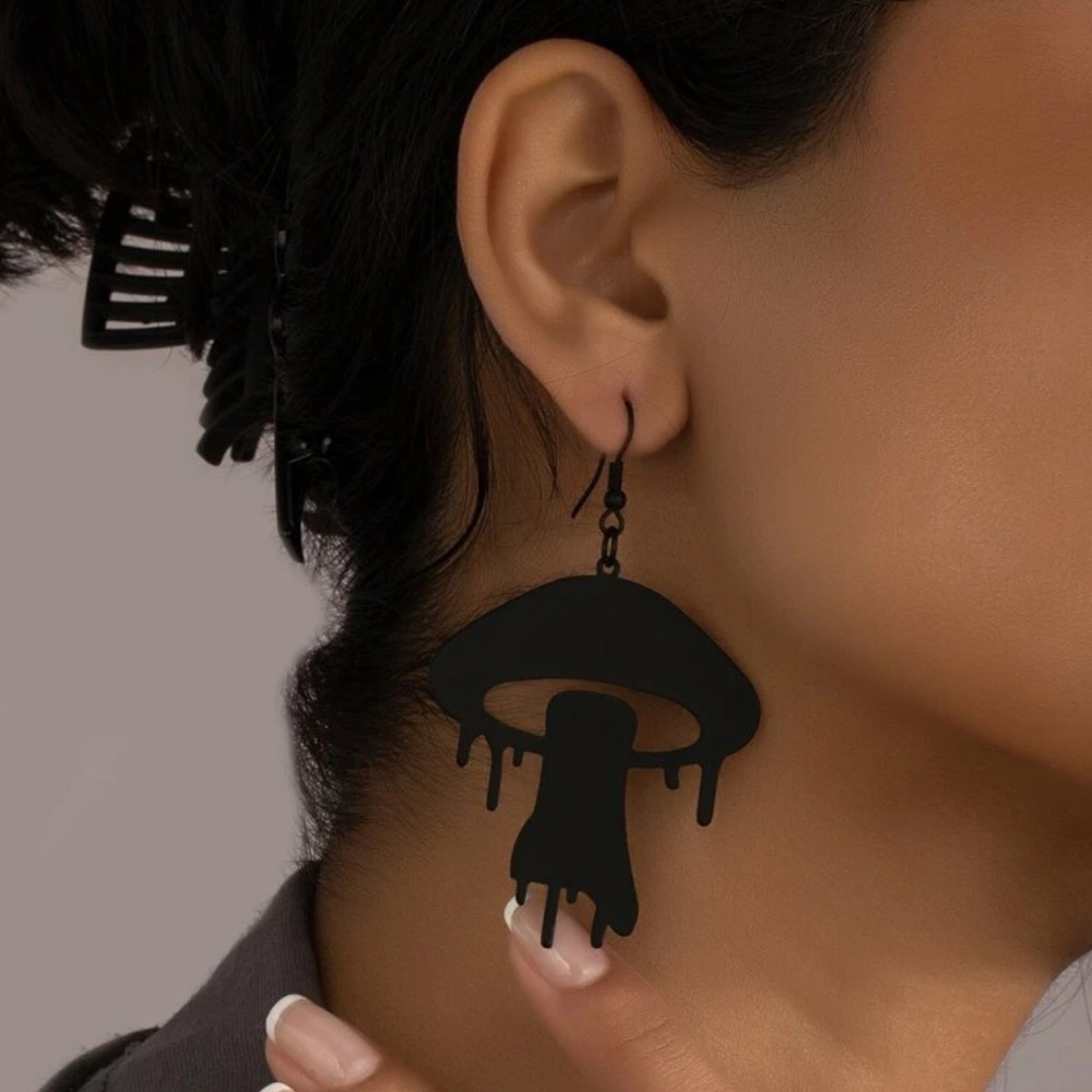 🍄 Awesome Large Mushroom Shroom Melting Drop Earrings 🍄